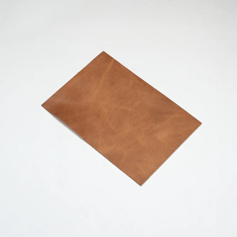 MOLLIES New Zealand / LEATHER Horween Derby / Cut Panel Light Natural A4 4-5 oz