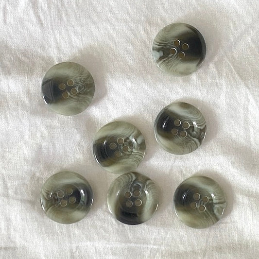 MOLLIES New Zealand / SULLIVANS Button 4-Hole Grey